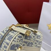 Kitlife Dior D-Vibe East-West Micro Bag White & Light Blue 20.5x12x7cm - 4