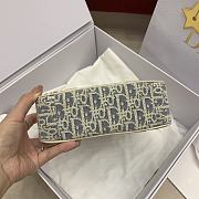 Kitlife Dior D-Vibe East-West Micro Bag White & Light Blue 20.5x12x7cm - 2