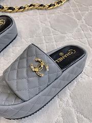 Kitlife Chanel Diamond-shaped Thick-soled Slippers Gray - 4