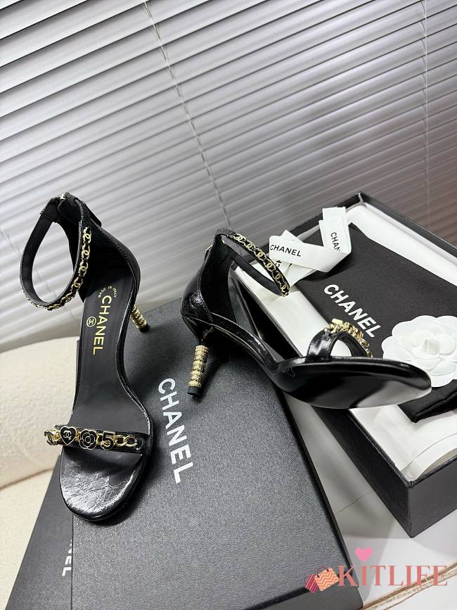 Kitlife Chanel Camellia Chain Buckle High-heeled Sandals Black - 1