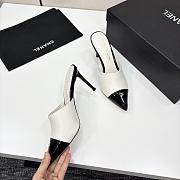 Kitlife Chanel 2025 Classic Pointed High-heeled Splicing Half Slippers White & Black - 4