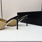 Kitlife Chanel 2025 Classic Pointed High-heeled Splicing Half Slippers Beige & Black - 3