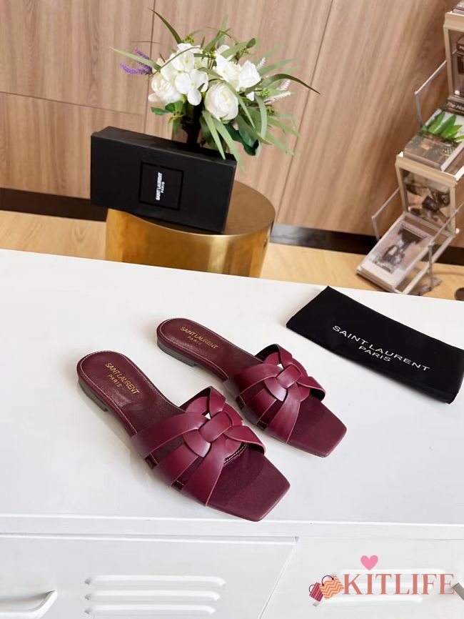 Kitlife Saint Laurent Tribute Sandals In Burgundy Smooth Leather - 1
