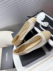 Kitlife Chanel Woven Raffia Ballet Shoes Beige & White - 3