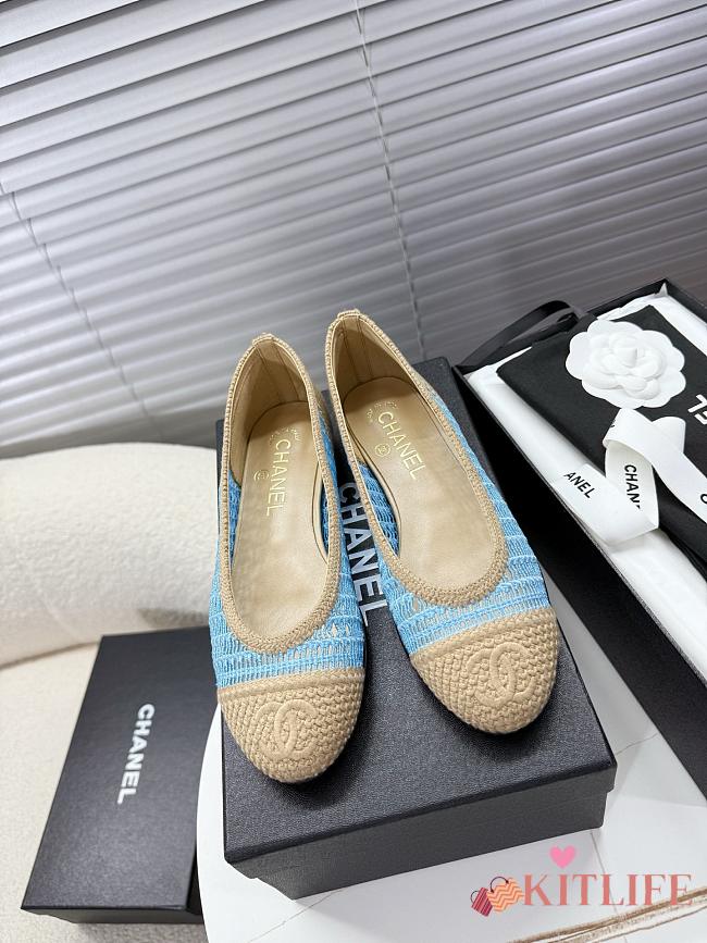 Kitlife Chanel Woven Raffia Ballet Shoes Beige & Blue - 1