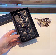 Kitlife Saint Laurent Phone Case Black Lambskin With Chain - 5