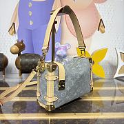 Kitlife Louis Vuitton Side Trunk Bag Grey Denim M13285 23.5x8.5x16cm - 2