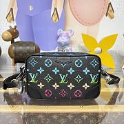 Kitlife Louis Vuitton Trocadéro Mini Handbag Black Gradient M13903 20x6.5x13cm - 1