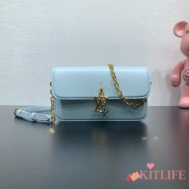 Kitlife Louis Vuitton Bloom Blue Wallet On Chain M14547 20x11.5x4cm - 1