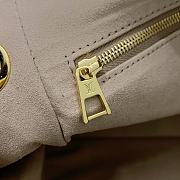 Kitlife Louis Vuitton Anytime PM Bag Beige M14659 20x13x34cm - 5