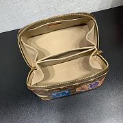 Kitlife Louis Vuitton Toiletry Bag Monogram Coated Canvas M14744 24x13x13cm - 3