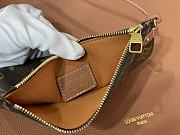 Kitlife Louis Vuitton Low Key Cookie MM Bag Brown M14642 32x26x5cm - 3