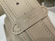 Kitlife Louis Vuitton Low Key Cookie MM Bag Apricot Grey M14635 32x26x5cm  - 4