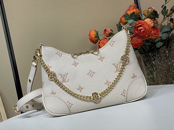 Kitlife Louis Vuitton Boulogne Bag Cream M14634 29x16x9.5cm