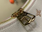 Kitlife Louis Vuitton Boulogne Bag Cream M14634 29x16x9.5cm - 4