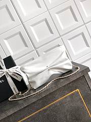 Kitlife Chanel 25S Pearl Chain Clutch Evening Bag White 14x24x5cm - 6