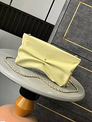 Kitlife Chanel 25S Pearl Chain Clutch Evening Bag Yellow 14x24x5cm - 4