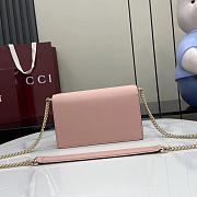 Kitlife Gucci GG Emblem Wallet On Chain Light Pink 826720 20x13x4cm - 6