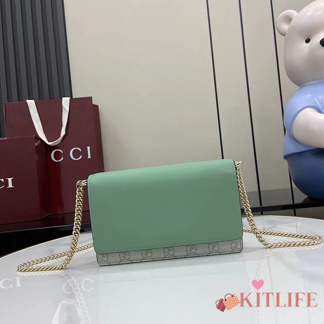 Kitlife Gucci GG Emblem Wallet On Chain Sage Green 826720 20x13x4cm - 1