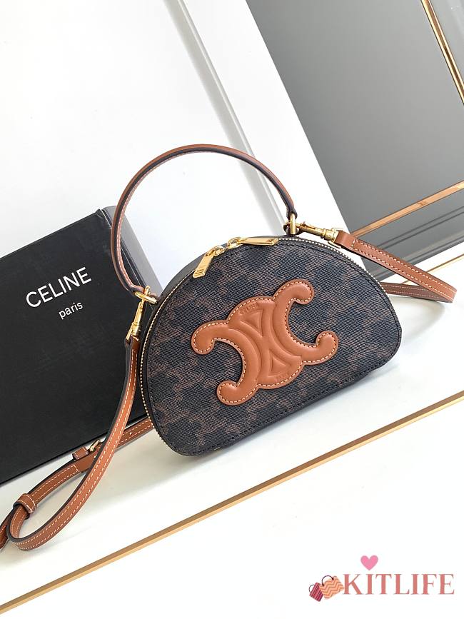 Kitlife Celine Half Moon Case Cuir Bag in Triomphe Canvas and Calfskin 18x12.5x6cm - 1