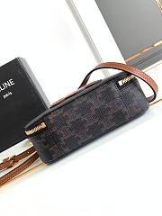 Kitlife Celine Half Moon Case Cuir Bag in Triomphe Canvas and Calfskin 18x12.5x6cm - 5