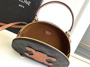 Kitlife Celine Half Moon Case Cuir Bag in Triomphe Canvas and Calfskin 18x12.5x6cm - 4