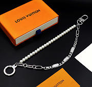 Kitlife Louis Vuitton Pearl and Diamond Double-layer Chain Silver Buckle - 6