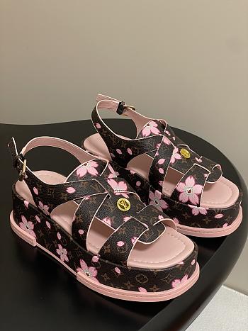 Kitlife Louis Vuitton Maya Platform Thick-soled Sandals Cherry Pink Brown