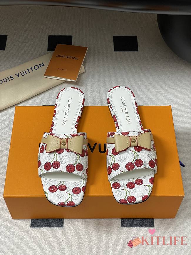 Kitlife Louis Vuitton X TM Bowknot Flat Cherry White Slippers - 1