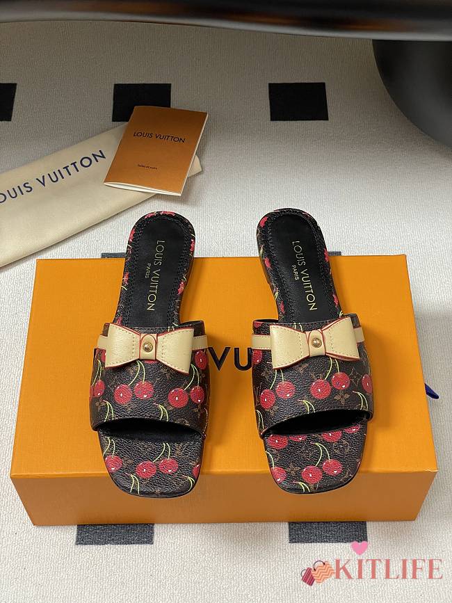 Kitlife Louis Vuitton X TM Bowknot Flat Cherry Brown Slippers - 1
