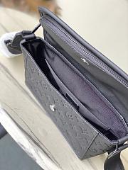 Kitlife Louis Vuitton Pulse Messenger Bag Black Monogram Shadow M14874 26.6x17x11cm - 6