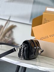 Kitlife Louis Vuitton Cargo Mini Bag Black M13989 23x14x10cm - 3