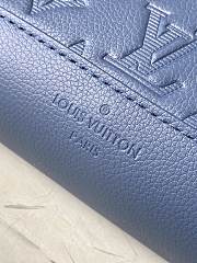 Kitlife Louis Vuitton Duo Slingbag Dark Blue M24467 20x42x6cm - 6