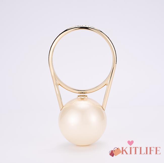 Kitlife Chanell Pearl Ball Evening Bag with Metal Handle - Chic and Timeless AS5706 - 1