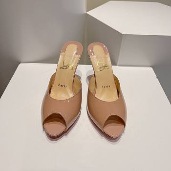 Kitlife Christian Louboutin Me Dolly Mules Beige Patent Calf Leather 100mm