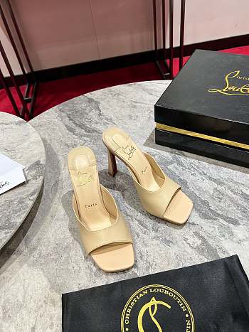 Kitlife Christian Louboutin Beige Leather Condora Mule 85 Sandals