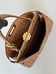 Kitlife Fendi Peekaboo Soft Medium Handbag Brown 33x10x25cm - 6