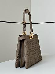 Kitlife Fendi Peekaboo Soft Medium Handbag Grey 33x10x25cm - 3