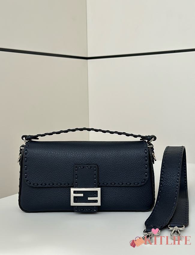 Kitlife Fendi Baguette Selleria Bag in Black 28x6.5x15cm - 1