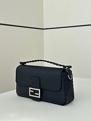 Kitlife Fendi Baguette Selleria Bag in Black 28x6.5x15cm - 4