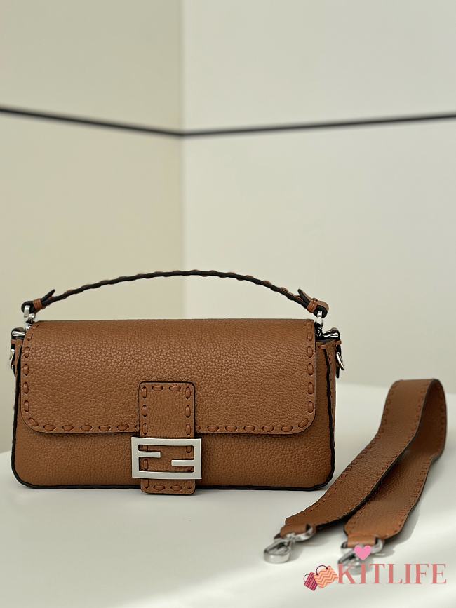 Kitlife Fendi Baguette Selleria Bag in Brown 28x6.5x15cm - 1