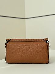 Kitlife Fendi Baguette Selleria Bag in Brown 28x6.5x15cm - 4