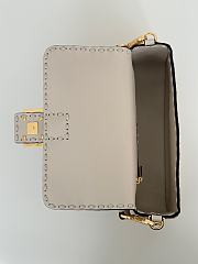 Kitlife Fendi Baguette Selleria Bag in Cream 28x6.5x15cm - 3