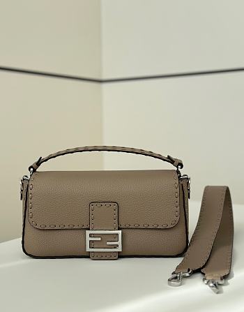 Kitlife Fendi Baguette Selleria Bag in Grey 28x6.5x15cm