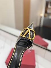 Kitlife Valentino Garavani Vlogo 80 Vinyl & Leather Mule In Black - 2