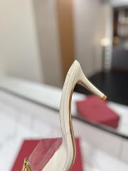 Kitlife Valentino Garavani Vlogo 80 Vinyl & Leather Mule In White - 3