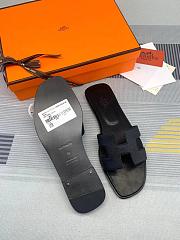 Kitlife Hermes Oran Sandals in Black - 3