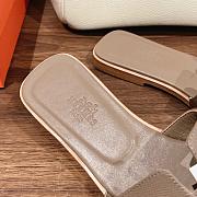 Kitlife Hermes Oran Sandals in Grey - 4
