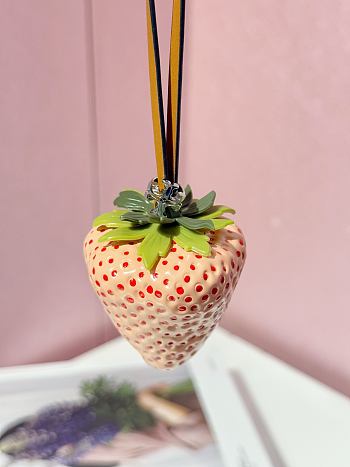 Kitlife Loewe Strawberry Pendant Light Pink/Red