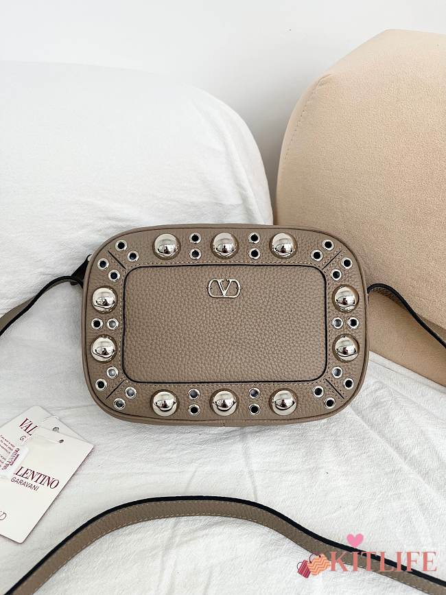 Kitlife Valentino Garavani Nellcôte Crossbody Bag Grey 23x16x6cm - 1